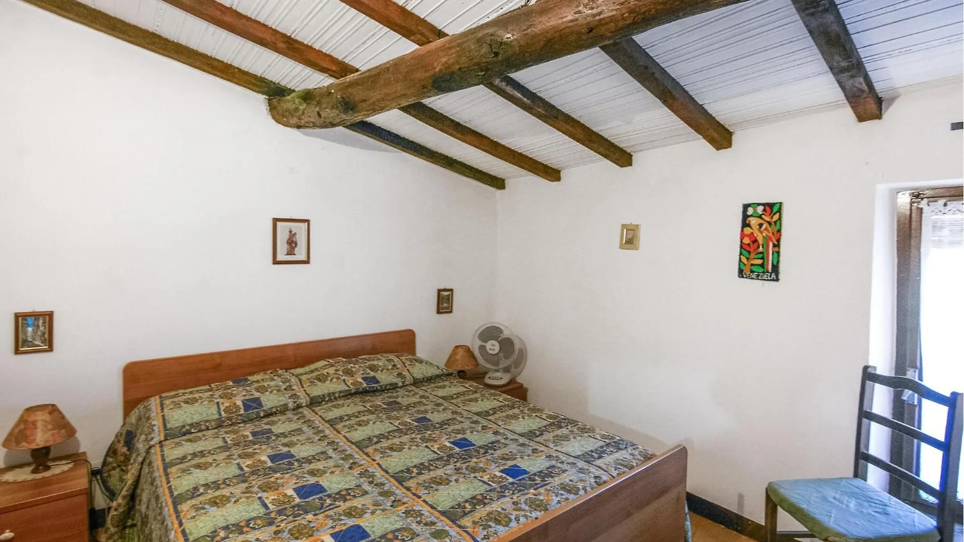 2 Bedroom Pet Friendly Home In Cardoso 0*,  Italy